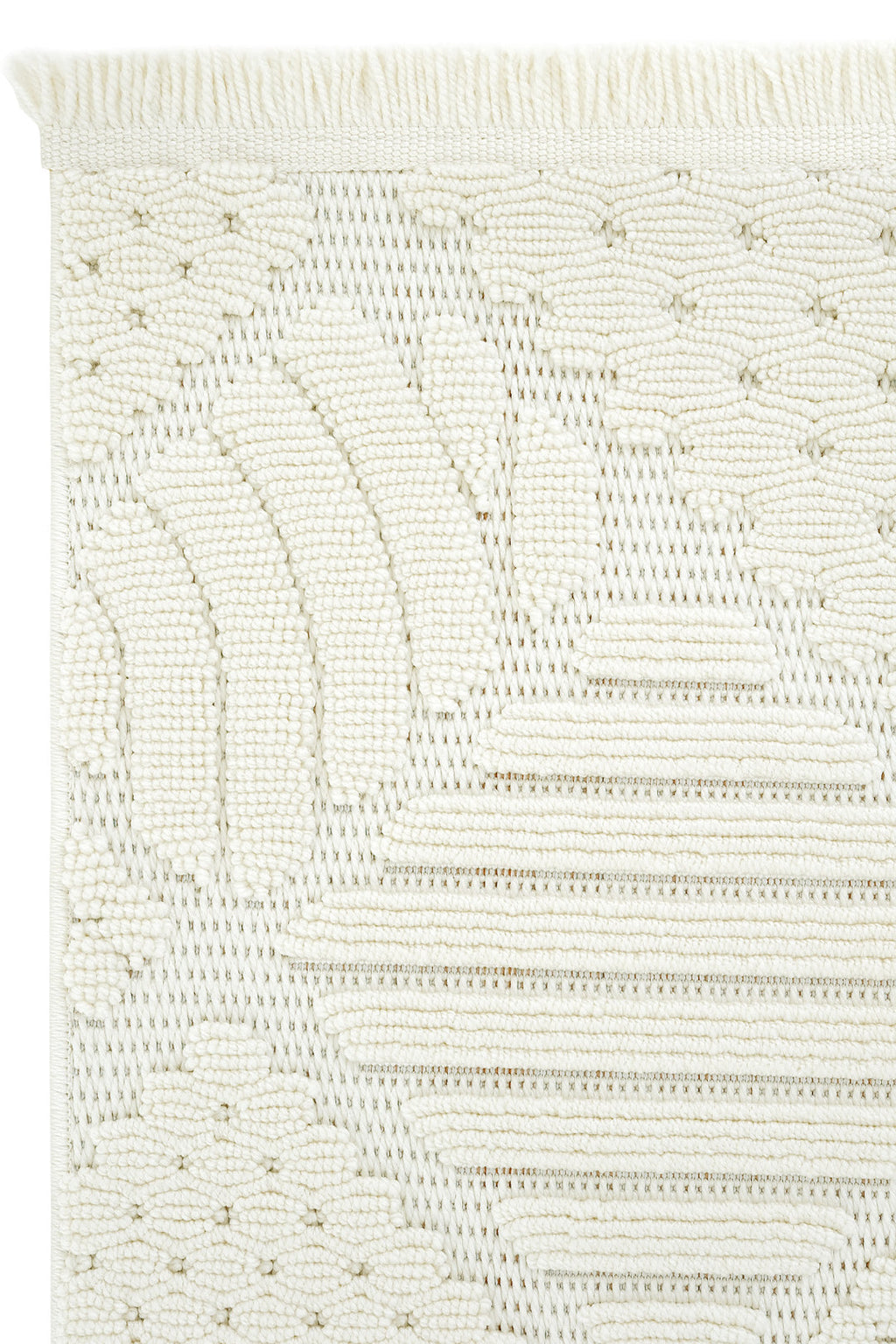 Beyaz pamuk makrome duvar süsü, geometrik ve bitkisel desenli dekoratif el yapımı