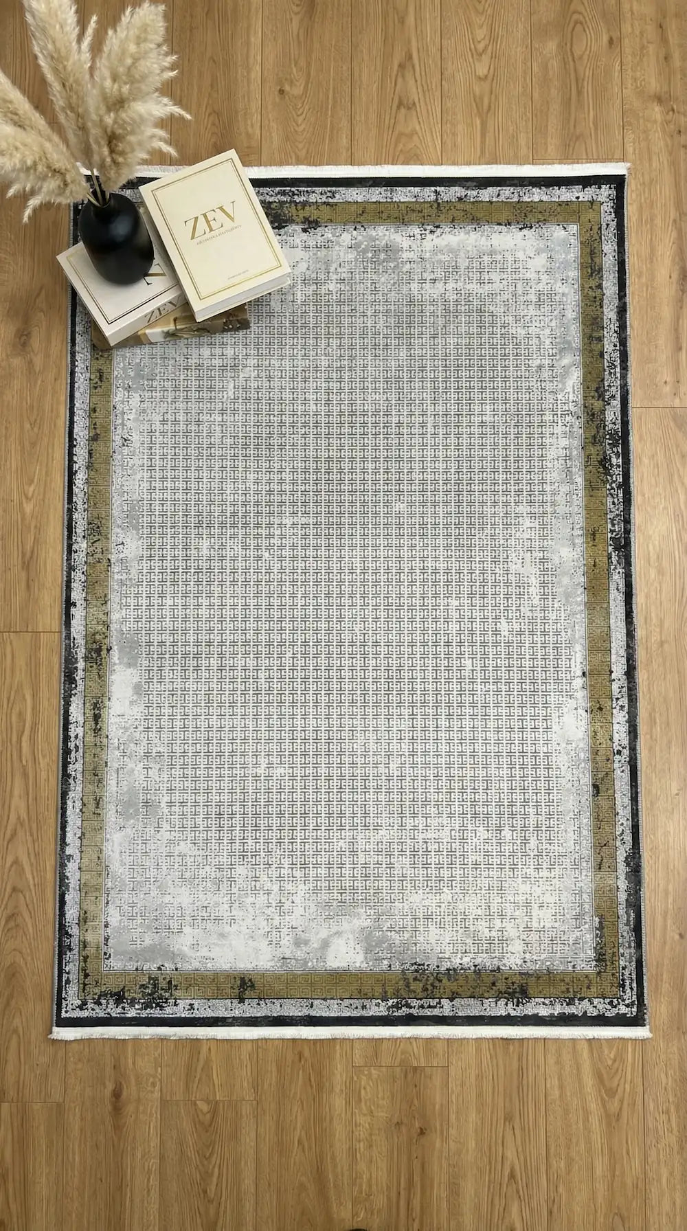 Zev Halı Prime PR014 Gri Gold Çerçeveli Mikro Desenli Toz Yapmaz Halı 160x230