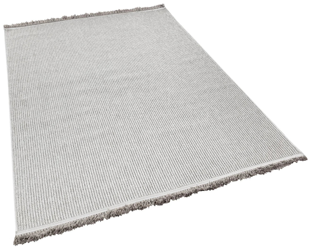 Gri renk makine dokuma detaylı ince çizgili kumaş halı, dört kenarında püsküllü