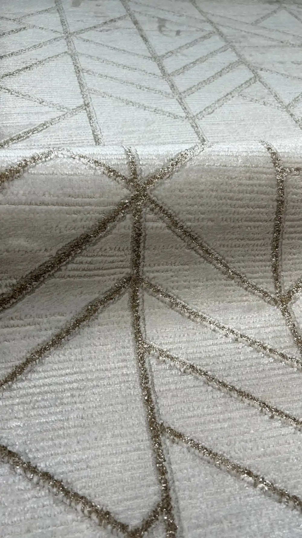 Zev Halı Prime PR012 Krem Parlak Geometrik Çizgili Toz Yapmaz Halı 160x230