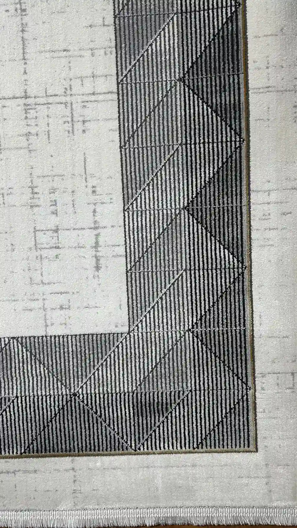 Zev Halı Prime PR017 Krem Antrasit Üçgen Bordürlü Modern Salon Halısı 160x230