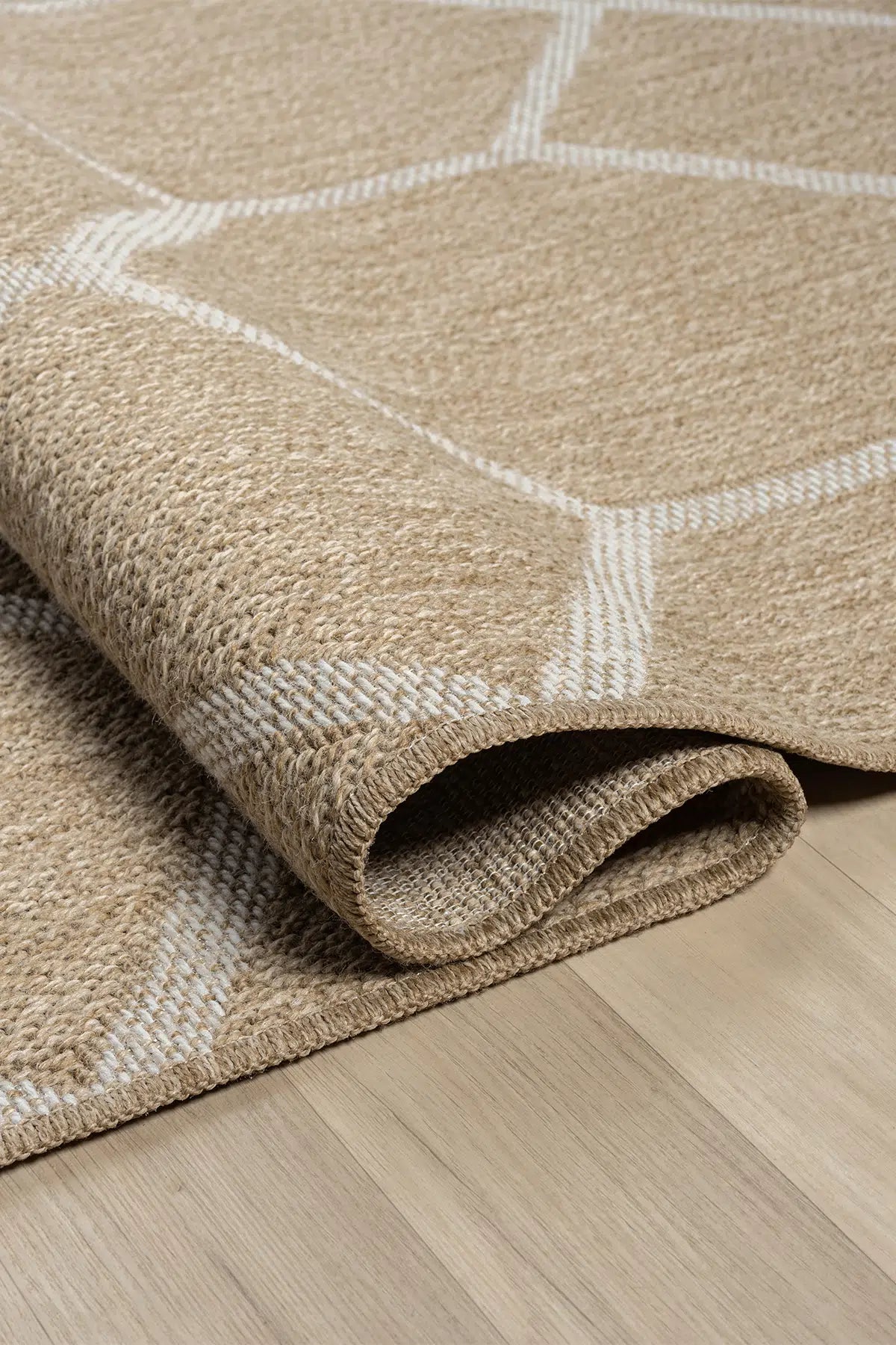 Zev Keten Daire: Köşesiz Şıklık Sunan Kolay Temizlenir Özel Kesim Halı Özel Ölçü ✂