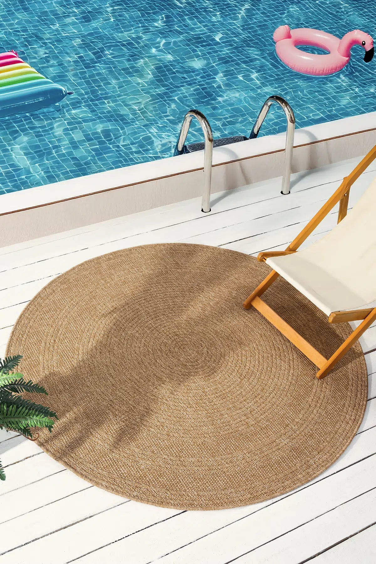 Zev Keten: Yuvarlak Kesim Jüt Görünümlü Halı - Odak Noktası Yaratın