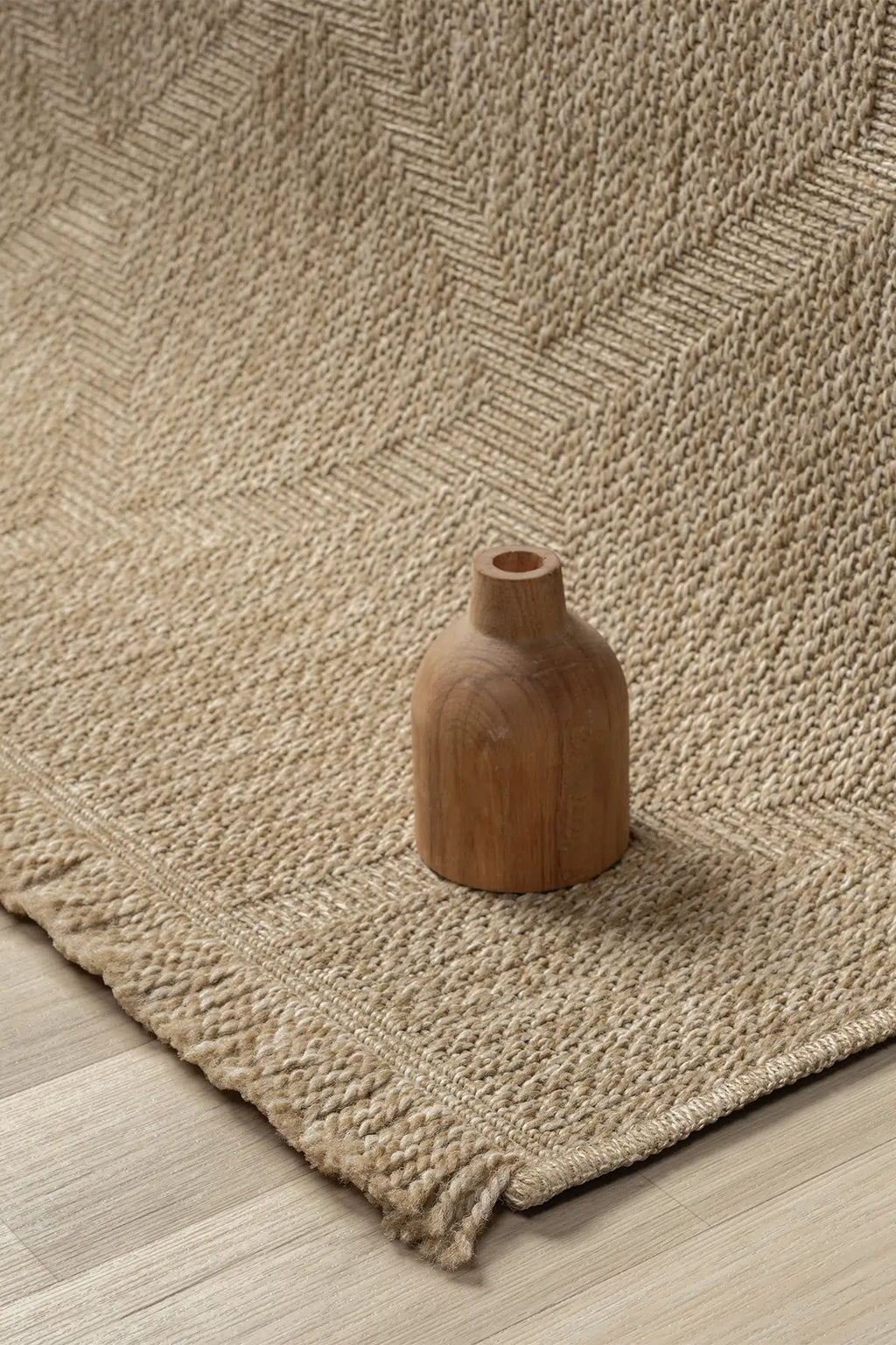 Zev Keten: 6mm Hav Yüksekliği ile İnce ve Zarif Hasır Halı Özel Ölçü ✂