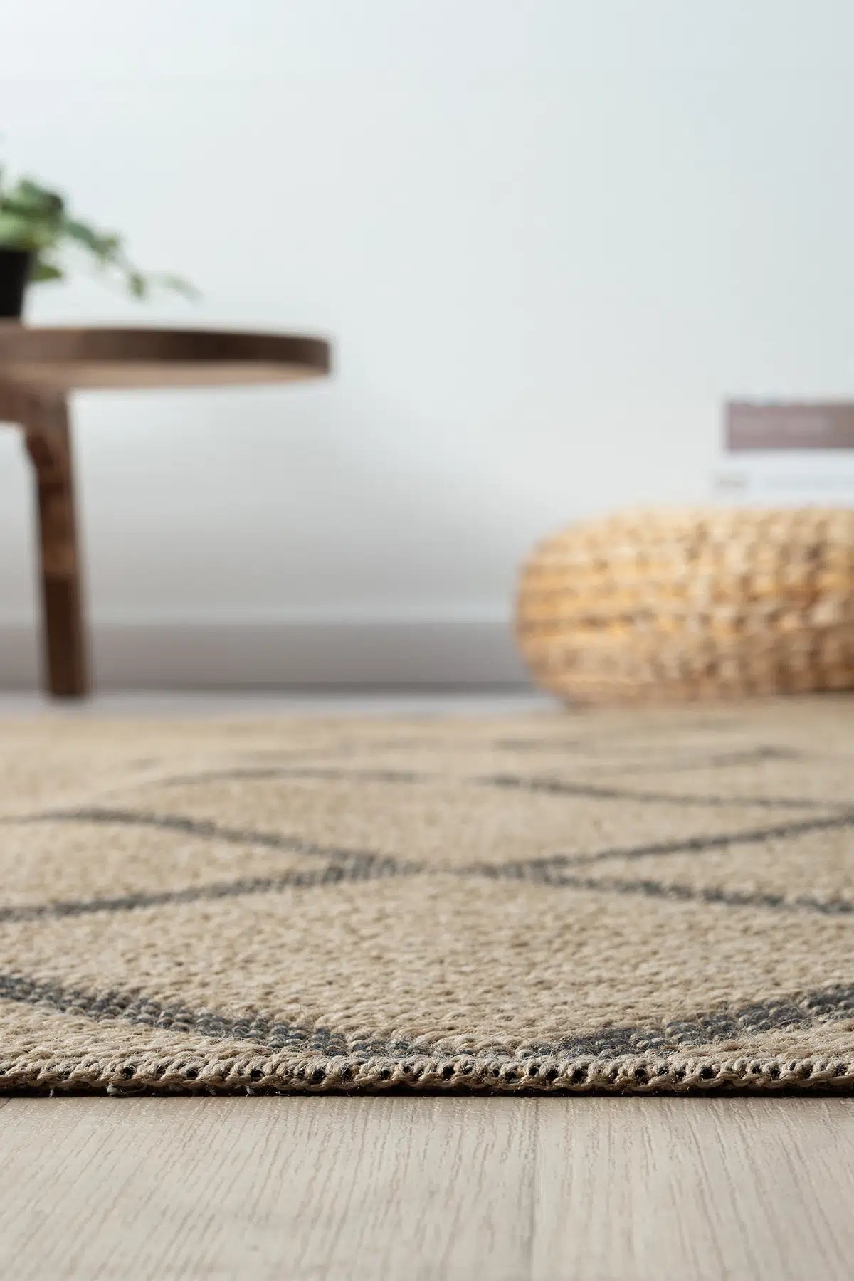 Zev Keten: Nötr Tonlarıyla İskandinav ve Minimalist Dekorasyon Halısı Özel Ölçü ✂