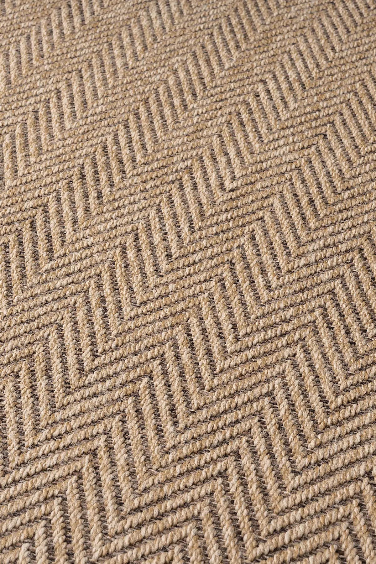 Zev Keten: Profesyonel Mekanlar İçin 4 Metre Çapa Kadar Özel Kesim Daire HalıÖzel Ölçü ✂