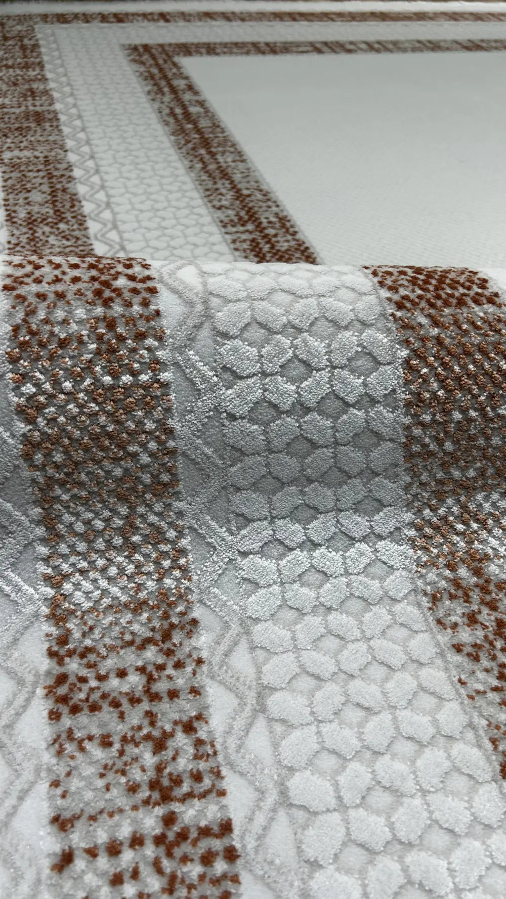 Zev Halı Vogui Krem Kiremit Çift Çerçeveli Modern Salon Halısı VG048 150x230 | Modern Halı | Zev Halı