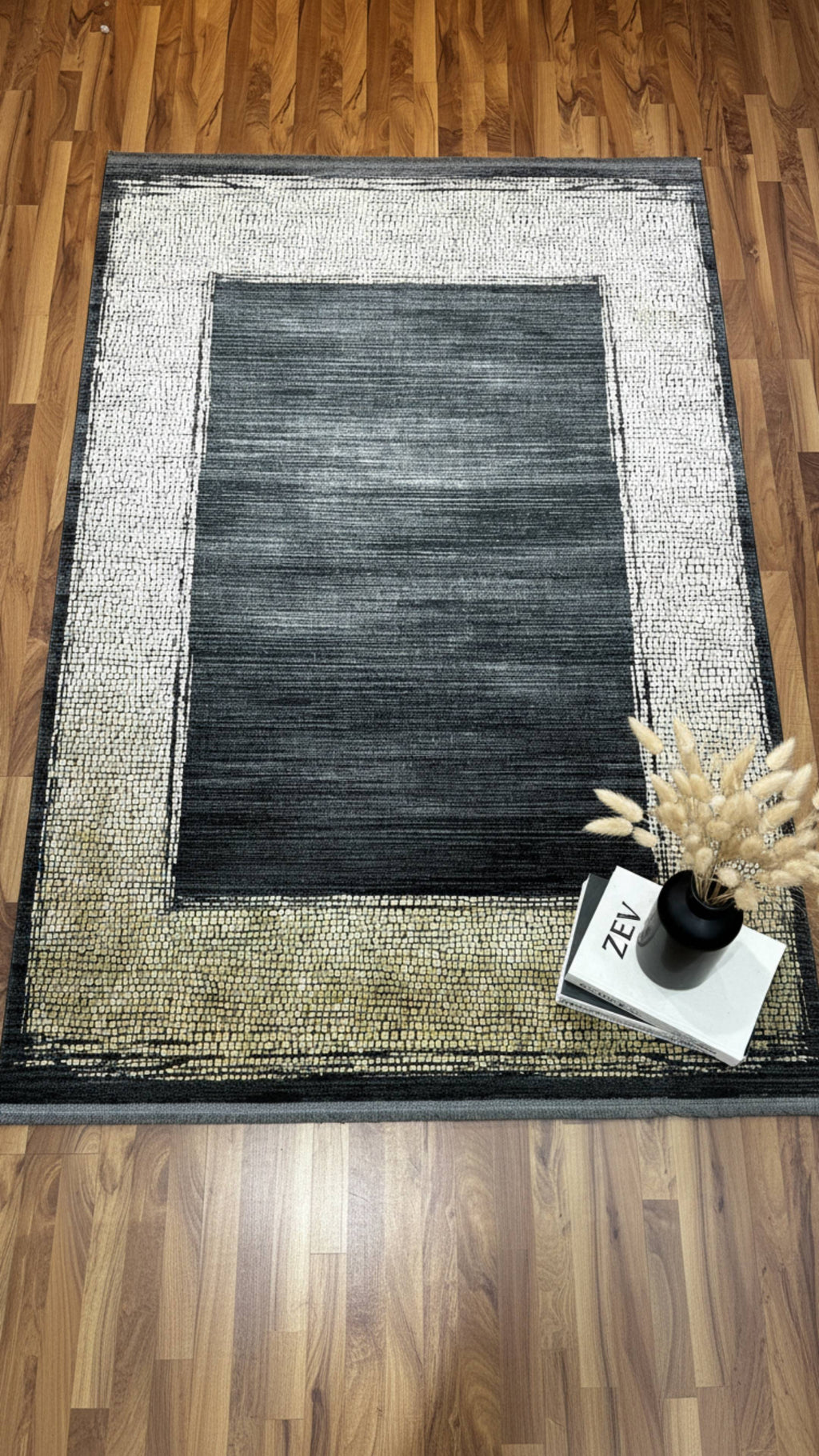 Zev Dark Serisi Zümrüt Siyahı Hardal Sarı Detaylı Çerçeveli Triko Akrilik Salon Halısı- %60 Fırsat Outlet st024  160x230