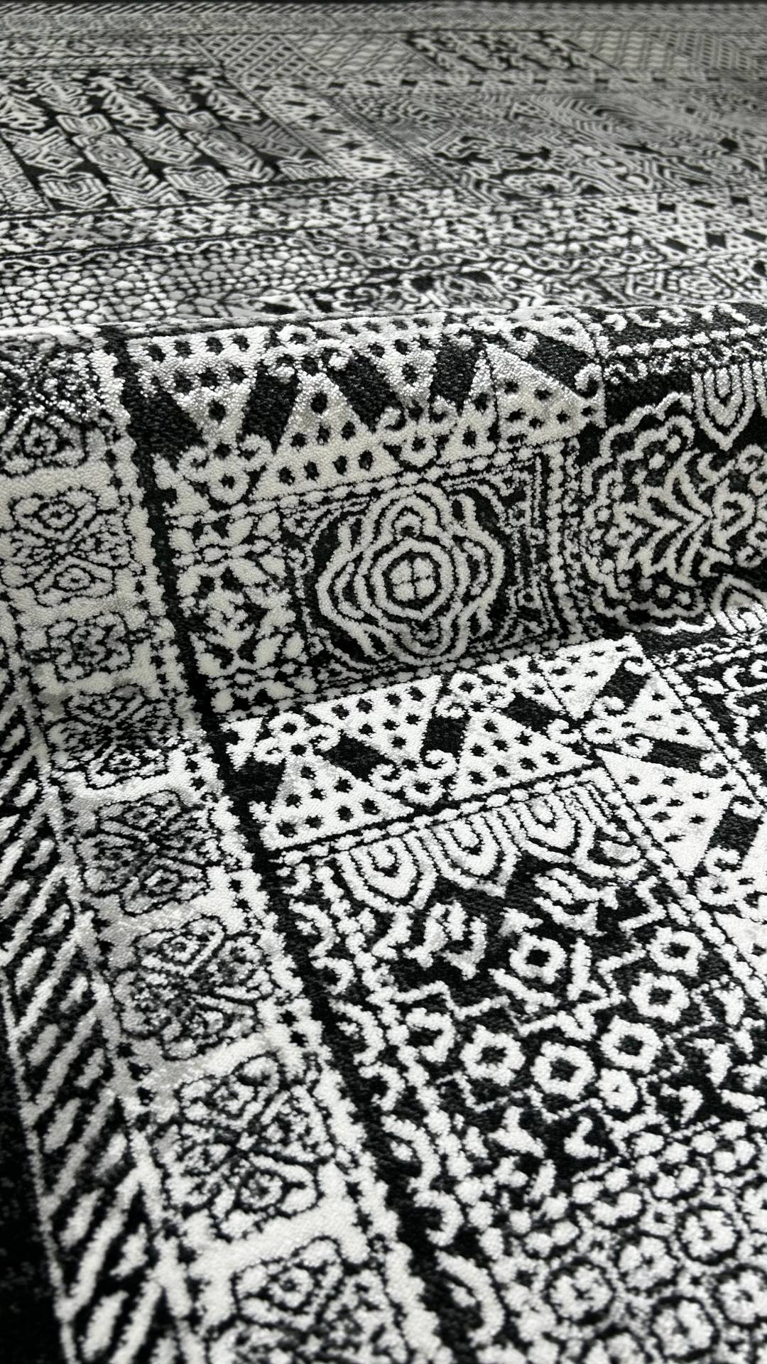 Zev Dark Serisi Zümrüt Siyahı Etnik Monokrom Triko Akrilik Salon Yatak Odası Halısı- %60 Fırsat Outlet st020  160x230