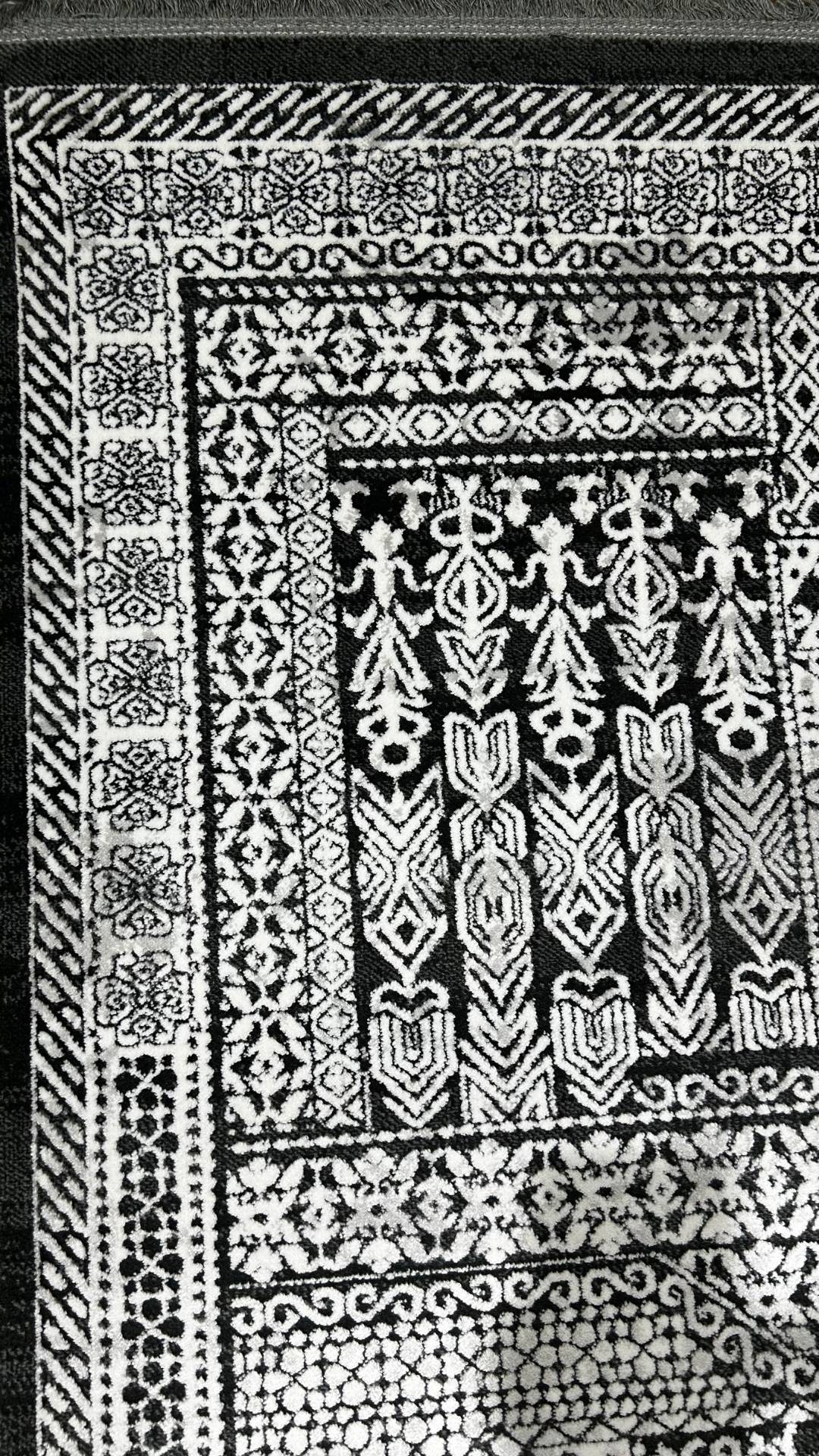 Zev Dark Serisi Zümrüt Siyahı Etnik Monokrom Triko Akrilik Salon Yatak Odası Halısı- %60 Fırsat Outlet st020  160x230