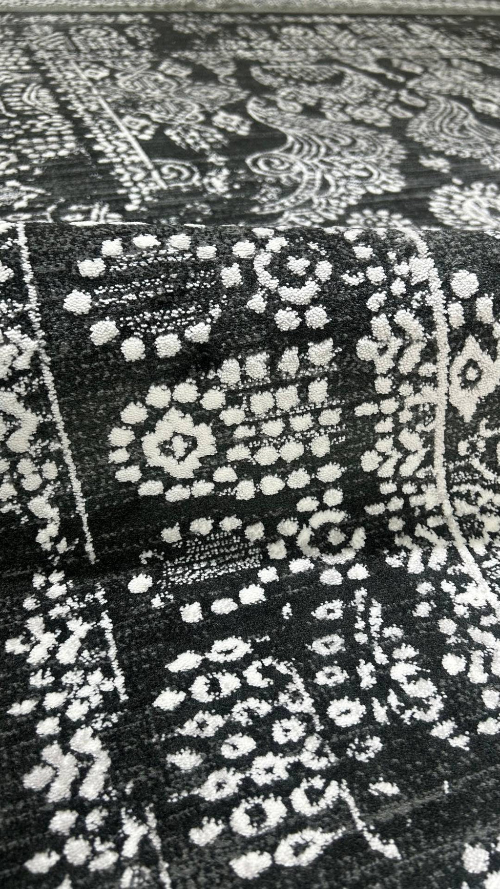 Zev Dark Serisi Zümrüt Siyahı Etnik Damask Triko Akrilik Salon Yatak Odası Halısı- %60 Fırsat Outlet st021  160x230