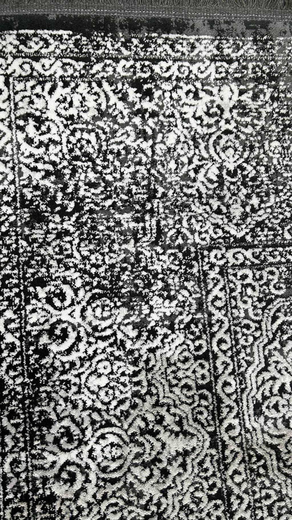 Zev Dark Serisi Zümrüt Siyahı Madalyonlu Triko Akrilik Salon Misafir Odası Halısı- %60 Fırsat Outlet st026  160x230