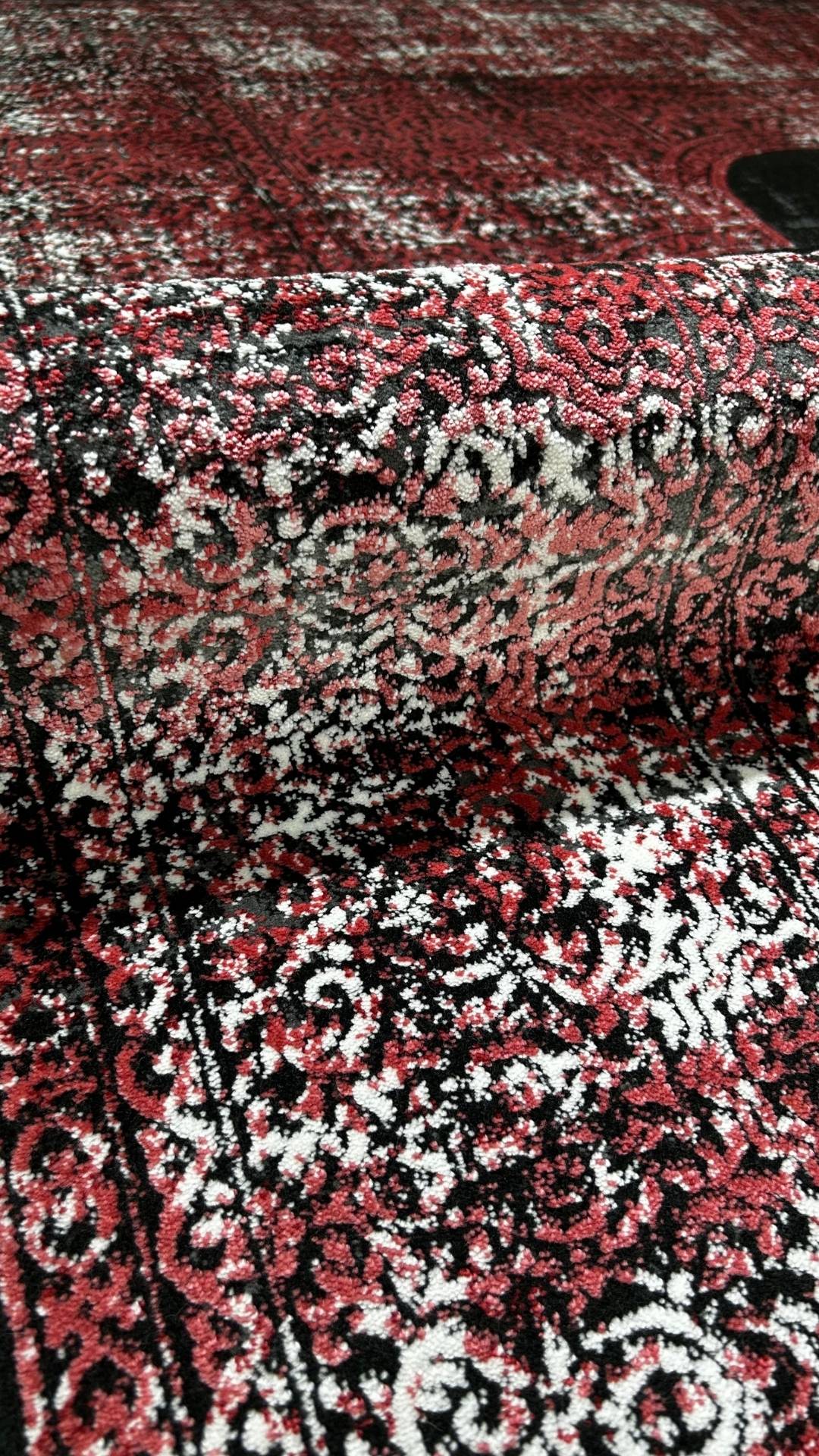 سجادة زيف دارك سيريز: سجادة أكريليك بنقشة مركزية باللون الأسود الزمردي - خصم 60% على سجادة غرفة المعيشة والمطبخ st018 مقاس 160x230