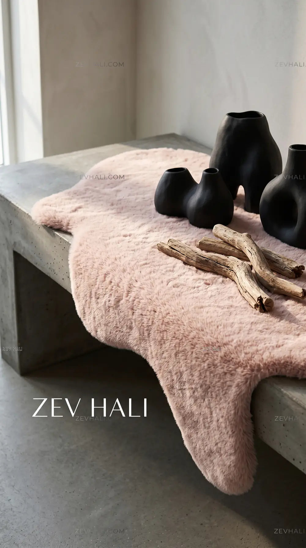 Zev Halı Alade Pudra Suni Tavşan Tüyü Kaymaz Taban Yıkanabilir Peluş Post Halı AL03
