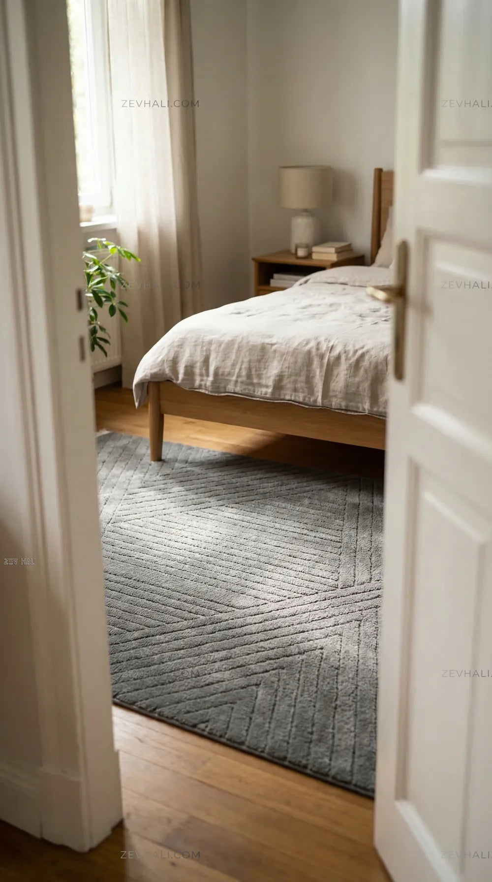 Zev Halı Babil Antrasit Çizgi Desenli Oturma Odası Halısı Özel Ölçü Ba09 | Microfiber Halı | Zev Halı