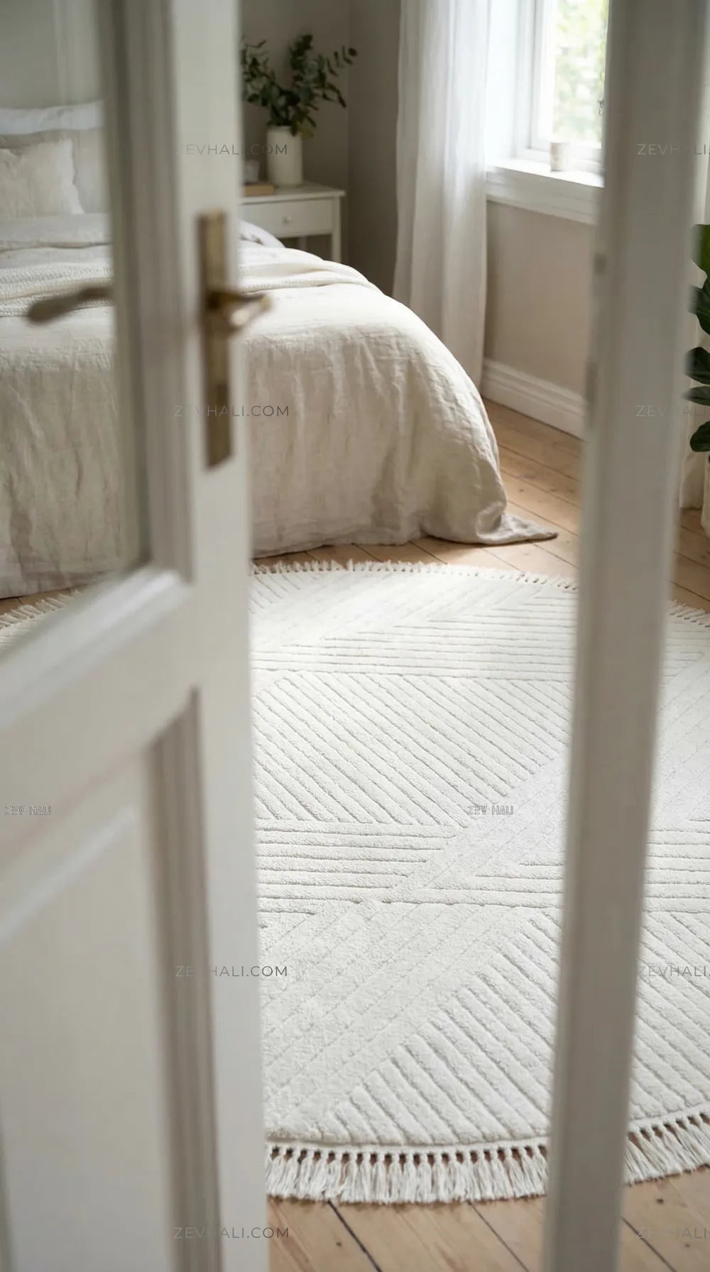 Zev Halı Babil Beyaz Çizgili Elmas Ekstra Yumuşak Modern Yuvarlak Halı Ba12 | Microfiber Halı | Zev Halı