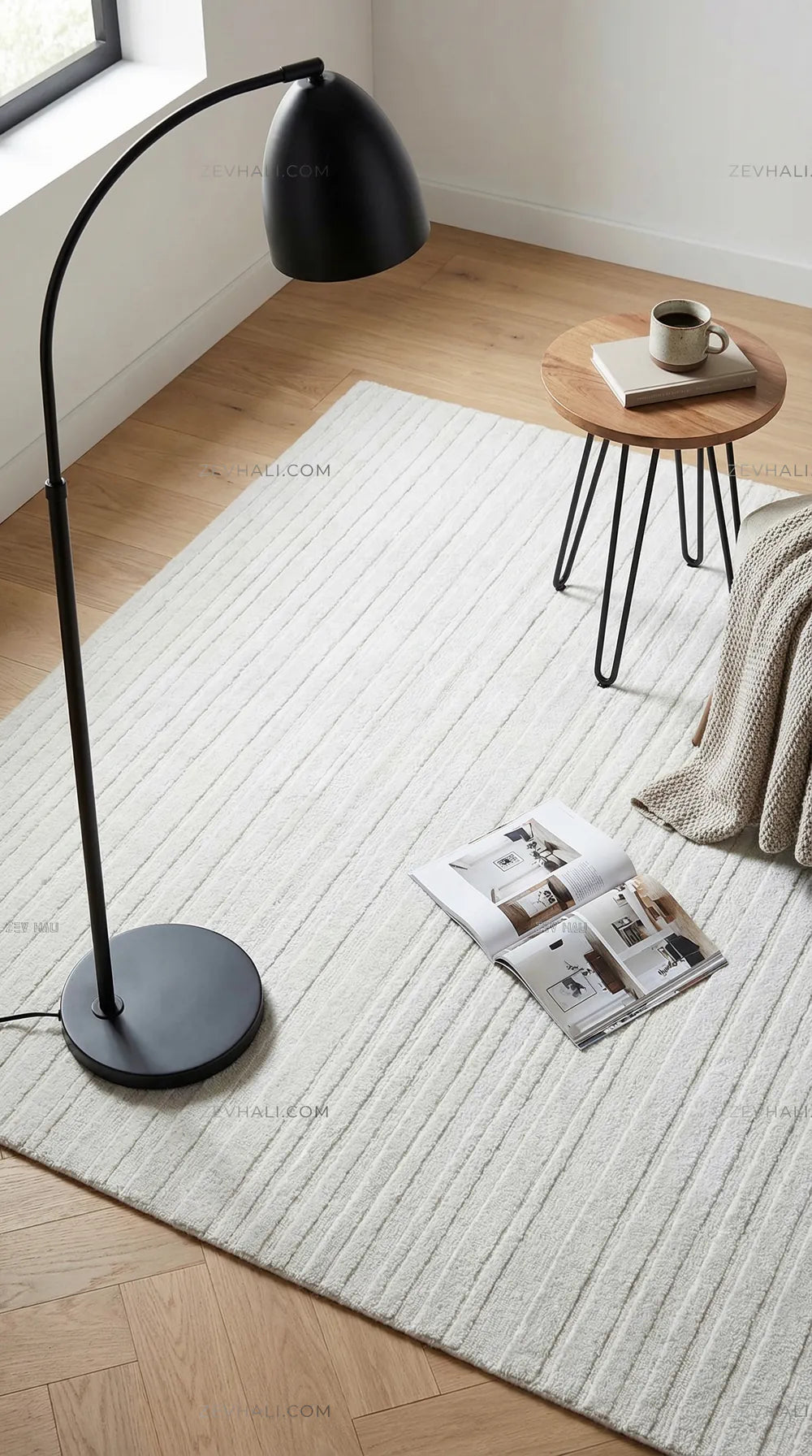 Zev Halı Beyaz Çizgili Modern Microfiber Halı | Yumuşak & Kaymaz Özel Ölçü Ba01 | Microfiber Halı | Zev Halı