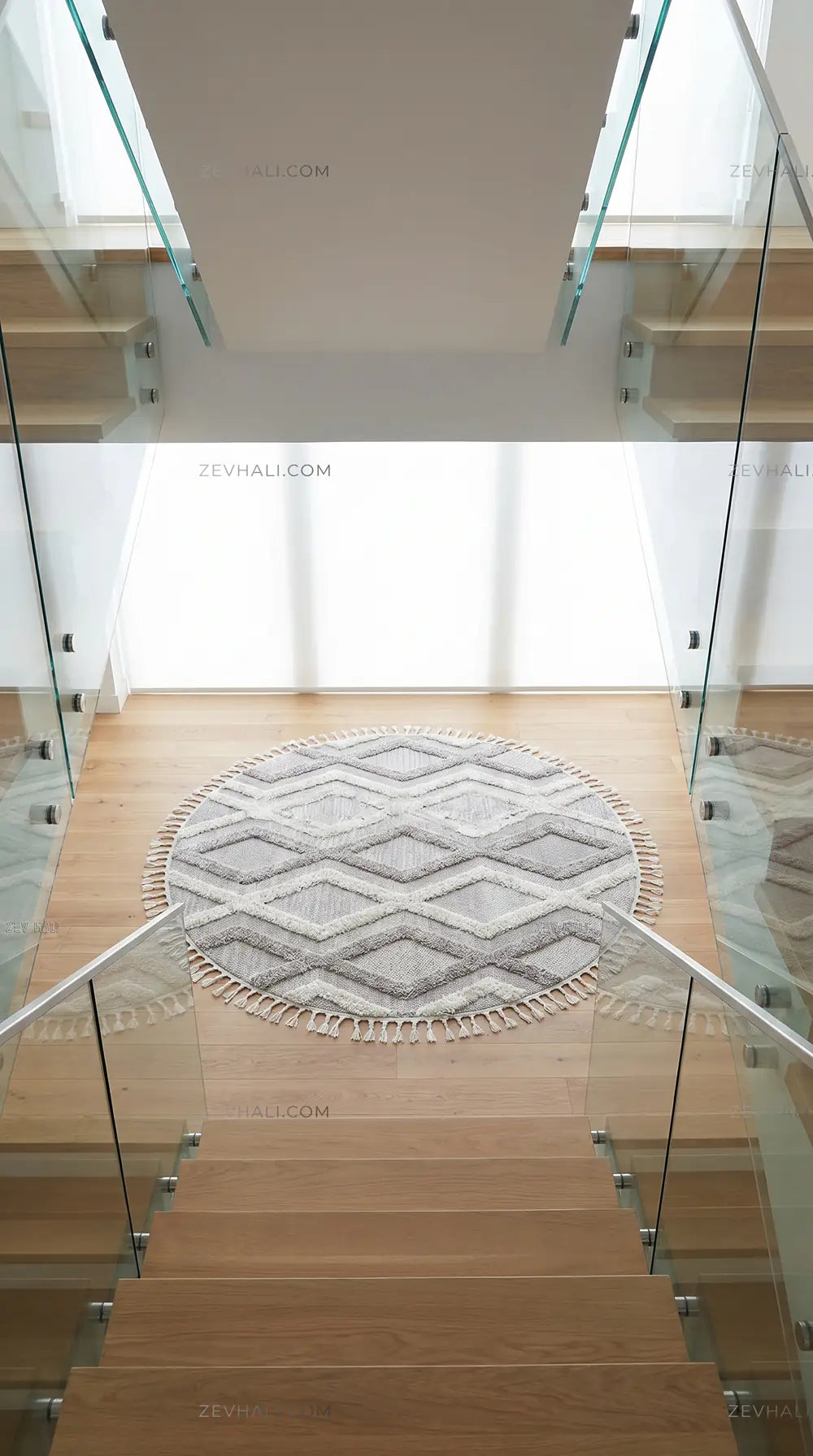 Zev Halı Colorium İskandinav Gri Geometrik Yuvarlak Özel Ölçü Saçaklı Halı CL13