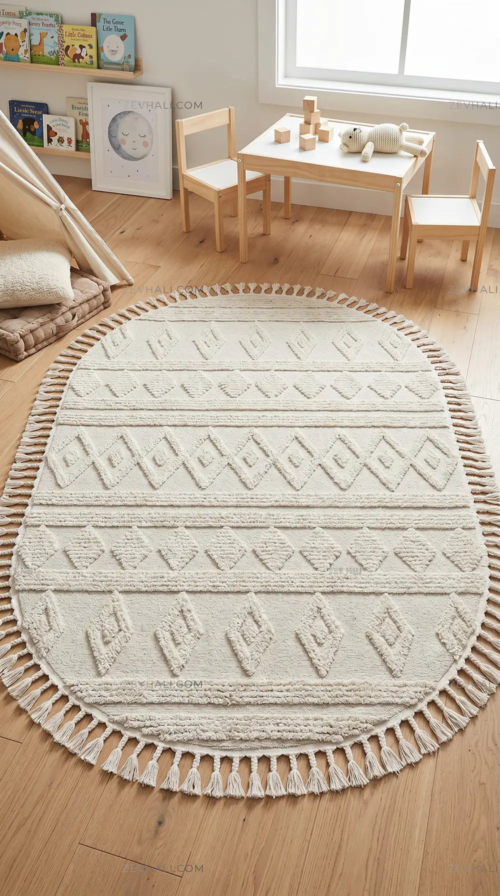 Zev Halı Colorium İskandinavBeyaz Geometrik Oval Özel Ölçü Saçaklı Halı CL15