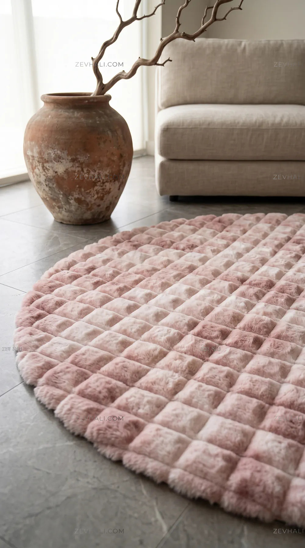 Zev Halı Nerm Batik Pudra Oval 3 Boyutlu Dokuma Kaymaz Tabanlı Peluş Halı NR22