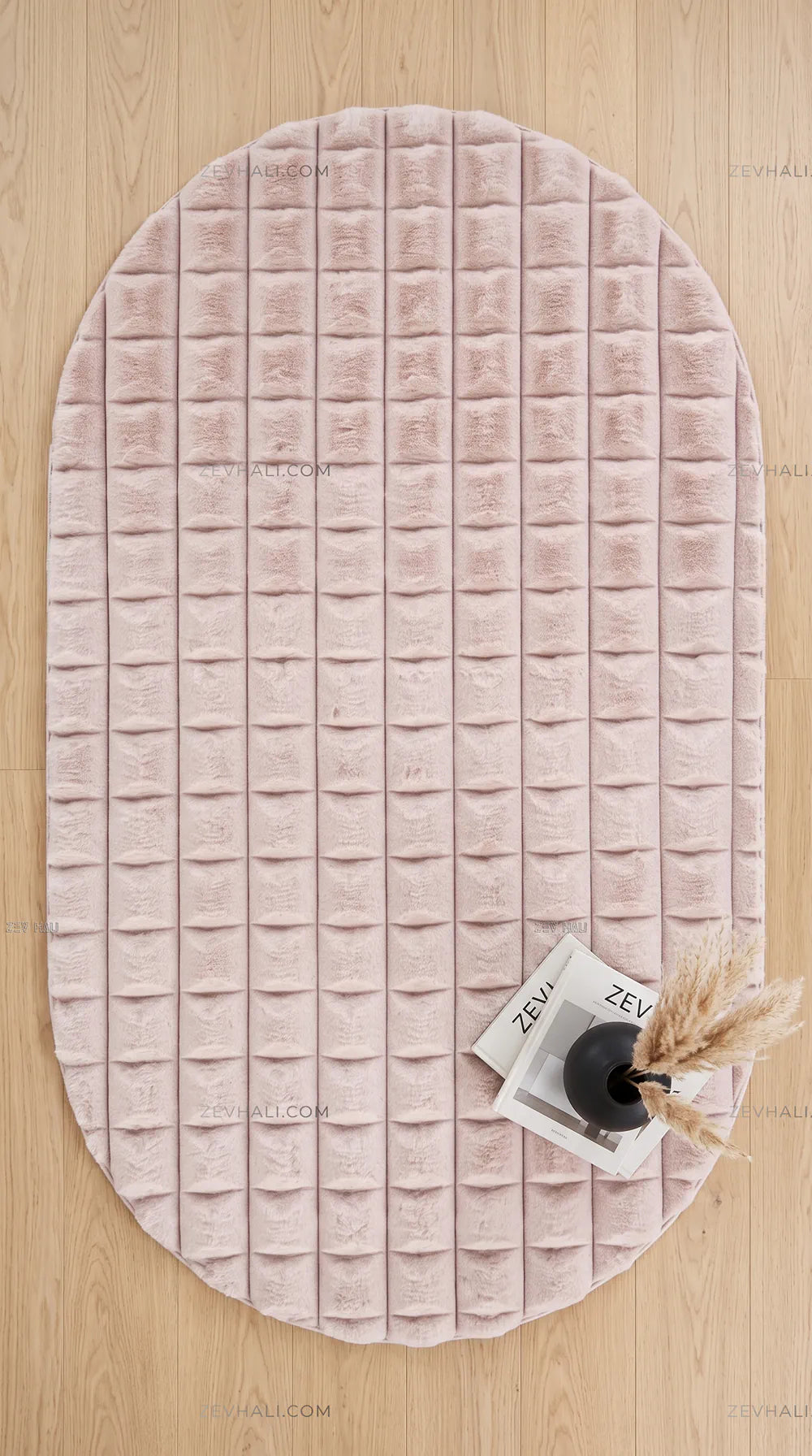 Zev Halı Nerm Pudra Oval 3 Boyutlu Dokuma Kaymaz Tabanlı Yıkanabilir Peluş Halı NR19