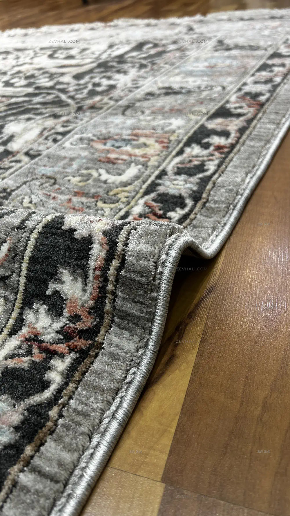 Zev Halı Nostalji Siyah Vintage Etnik Salon Halısı No:3 | Vintage Halılar | Zev Halı