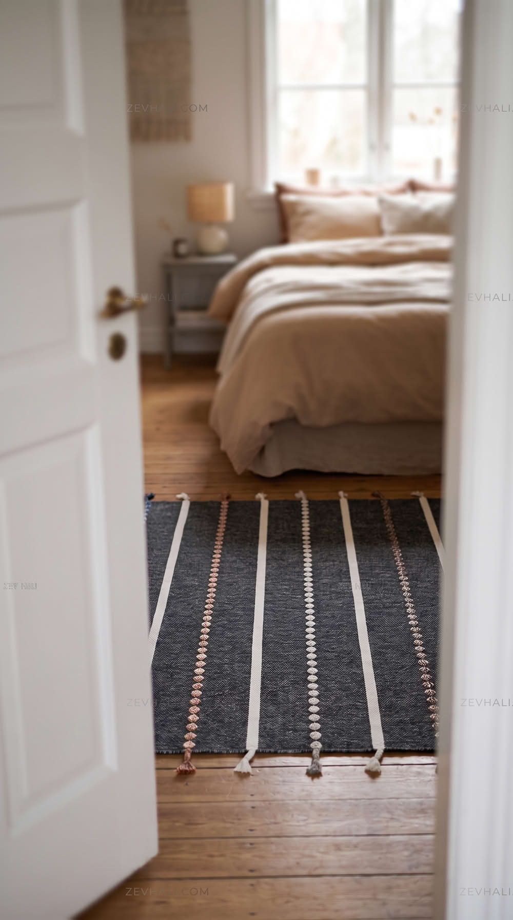 Zev Halı Vincents Colors Antrasit Çizgili Püsküllü İnce Kilim VC02 160x200