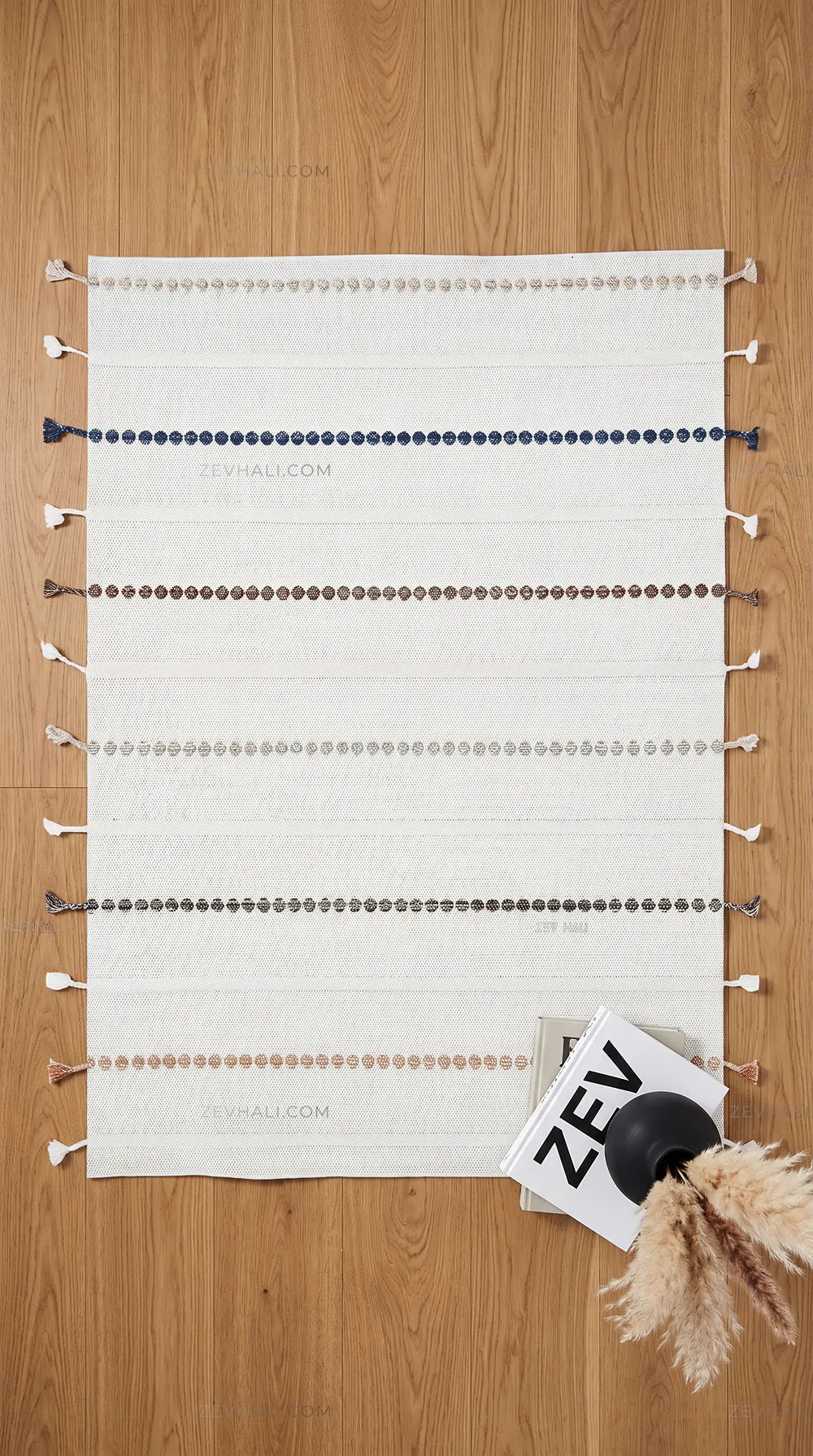 Zev Halı Vincents Colors Beyaz Renkli Noktalı Çizgili Püsküllü İnce Dokuma Kilim VC01 160x200