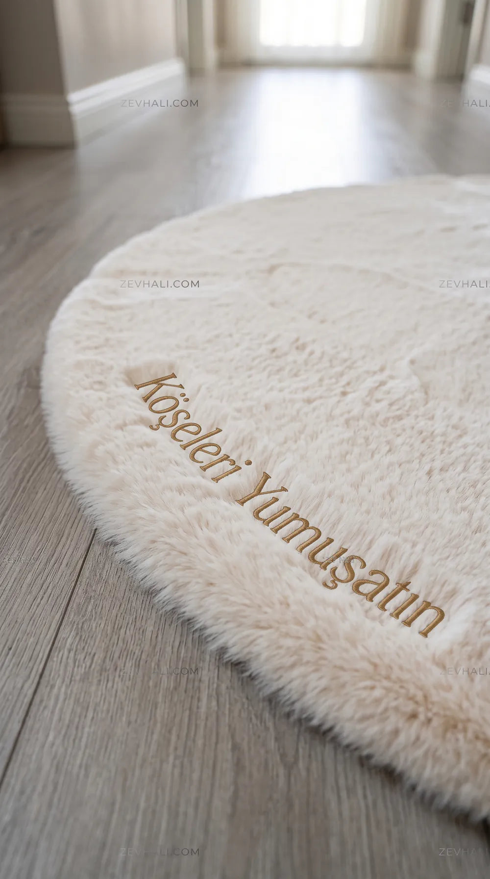 Zev Halı Alade Krem Suni Tavşan Tüyü Kaymaz Taban Yıkanabilir Peluş Oval Halı AL13