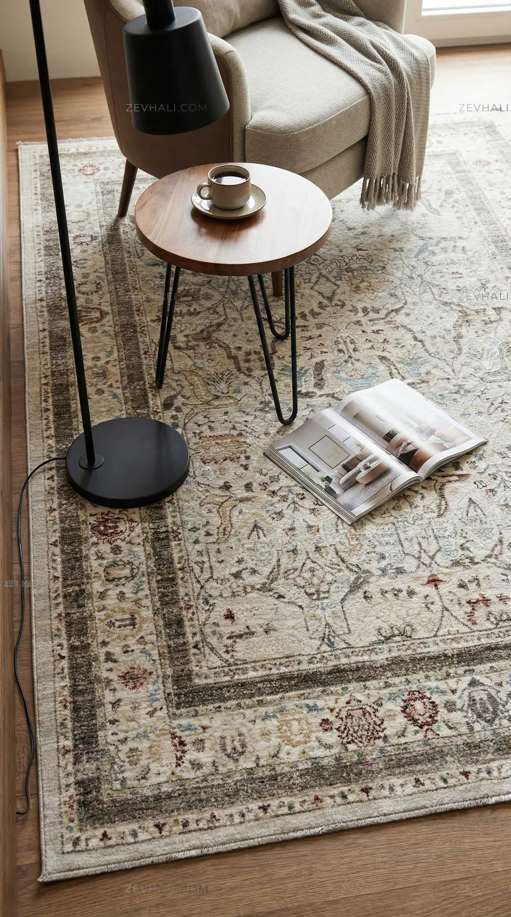 Zev Halı Nostalji Bej Çerçevelii Vintage Etnik Salon Halısı No:7 | Vintage Halılar | Zev Halı